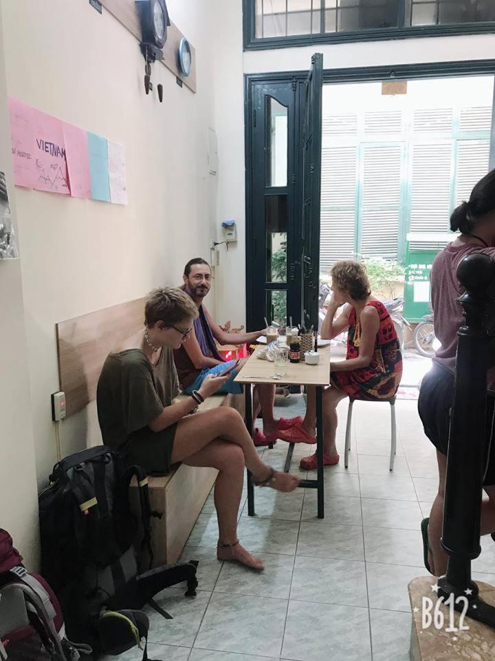 Home Backpackers Hostel Hanoi Dış mekan fotoğraf